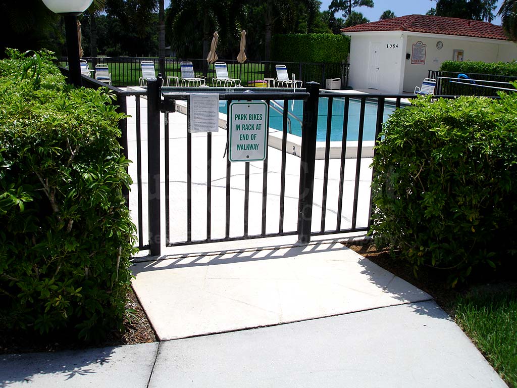 Forest Lakes Condos V-VI Community Pool Safety Fence